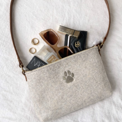 Bolso nuni con huella de animal
